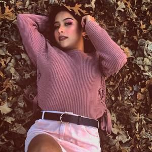 Meet your Posher, Abigail